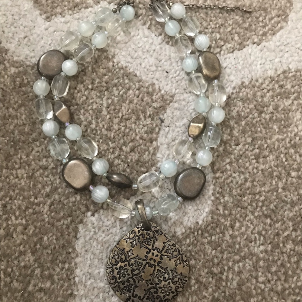 Reversible pendant necklace